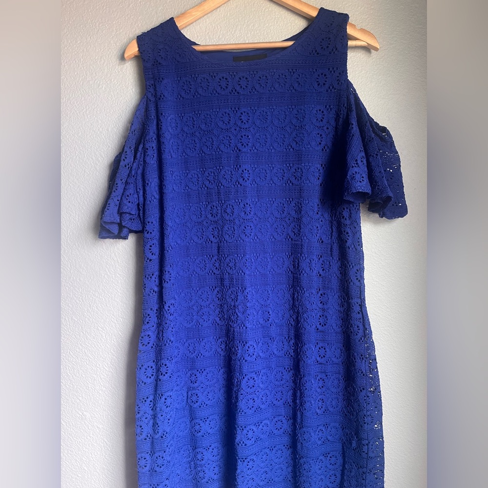 RN Studios Blue Lace Cut Out Flow Shoulder Dress Size 16